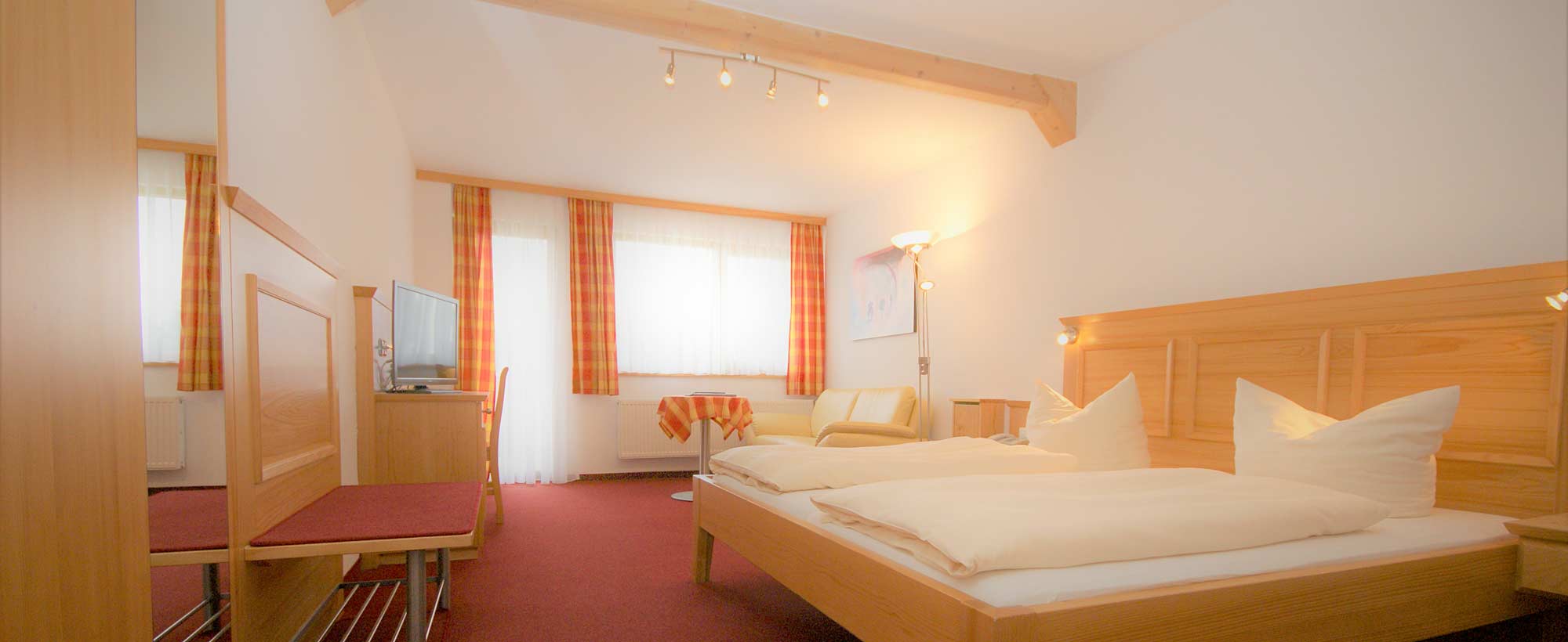 komfortables Gästezimmer im Wohlfühlhotel Beinbauer Büchlberg